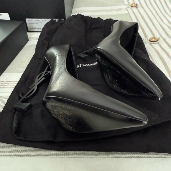 Saint Laurent Black Heels with Iconic Logo Heel Opyum - Picture 2 of 2